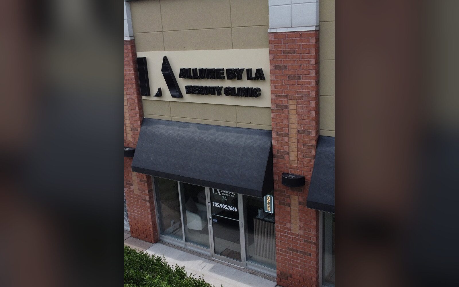 ALLURE BY LA | BEAUTY CLINIC storefront
