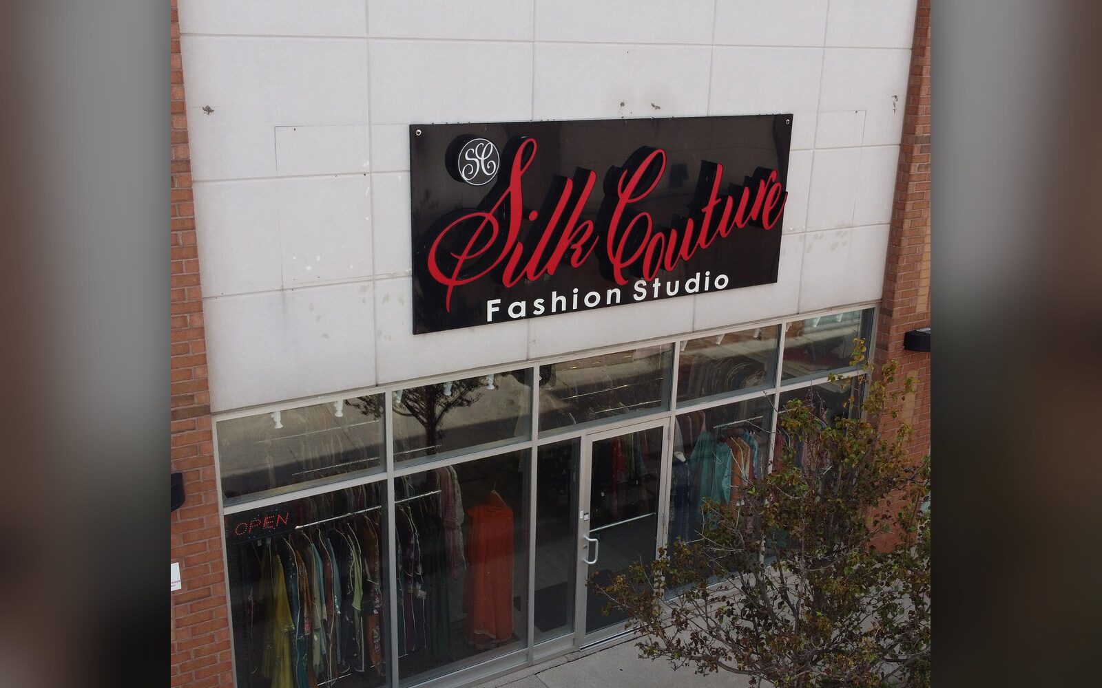 Silk Couture storefront